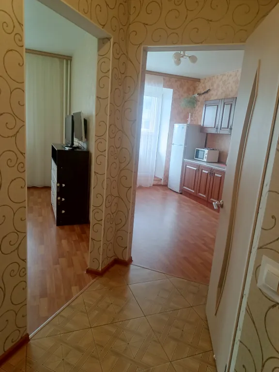 Квартира район ТРЦ Остров