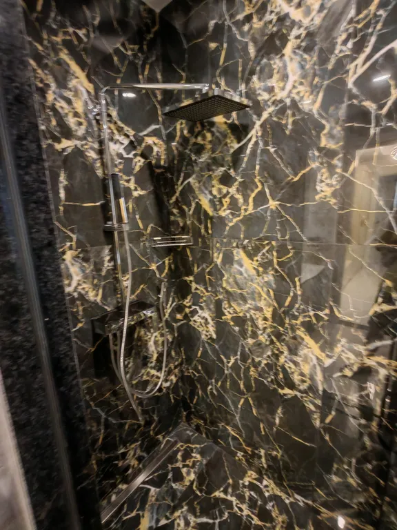 Большая квартира с 4 спальнями в новом ЖК с аквапарком и 5 бассейнами