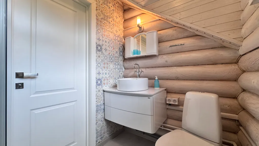 Усадьба у подножия горы Хийденвуори