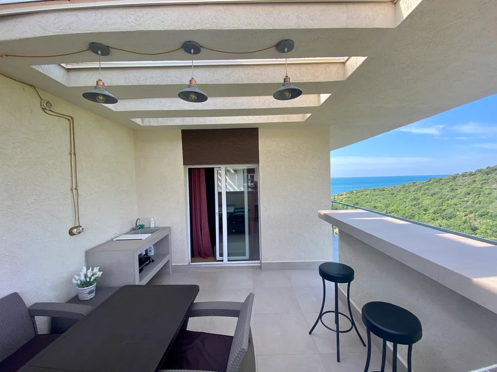 Квартира Пентхаус с видом на море — Варваровка