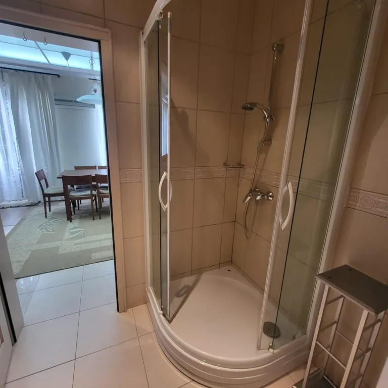 Двухуровневая квартира у озера Тихое