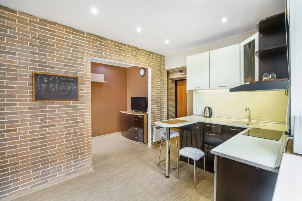 Good Night на Тверской 51/1