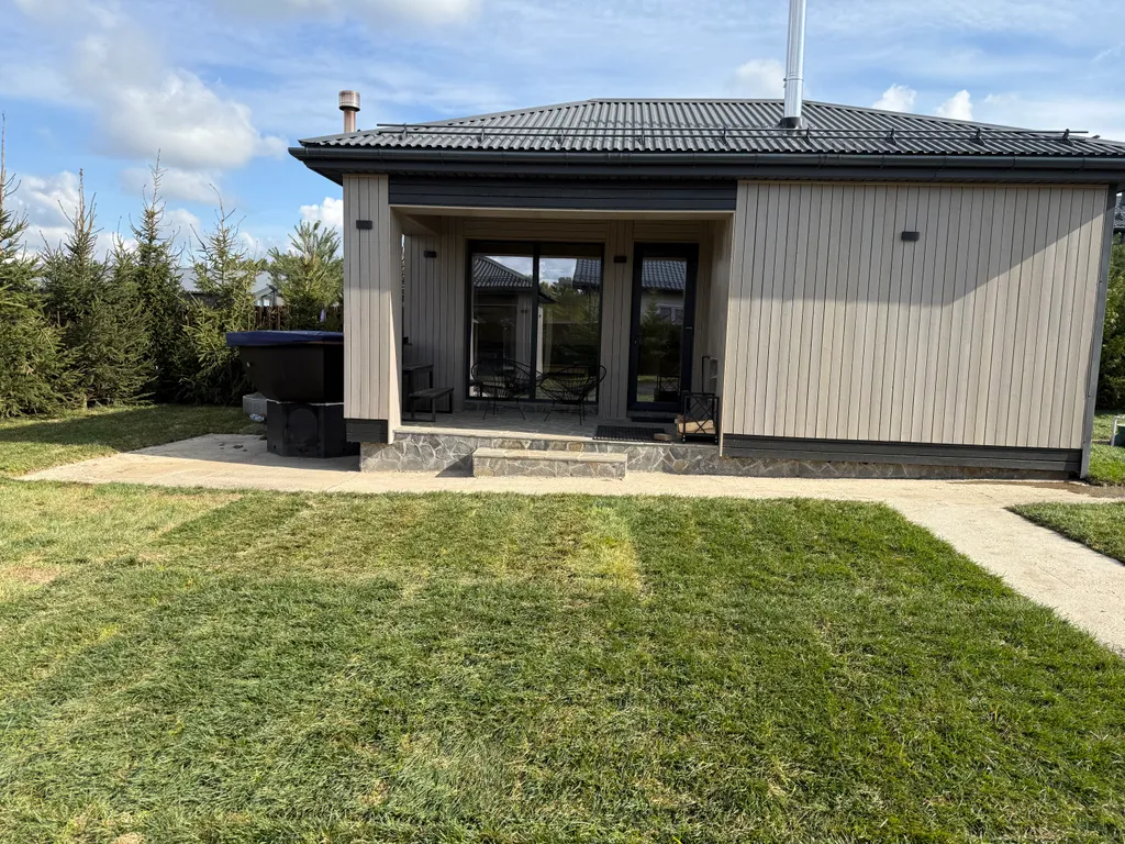 Дом с баней, сибирским чаном и теплой панорамной беседкой