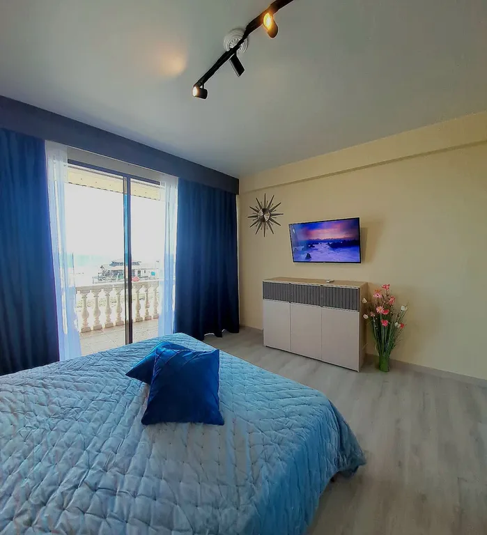 3к Апартаменты с видом на море