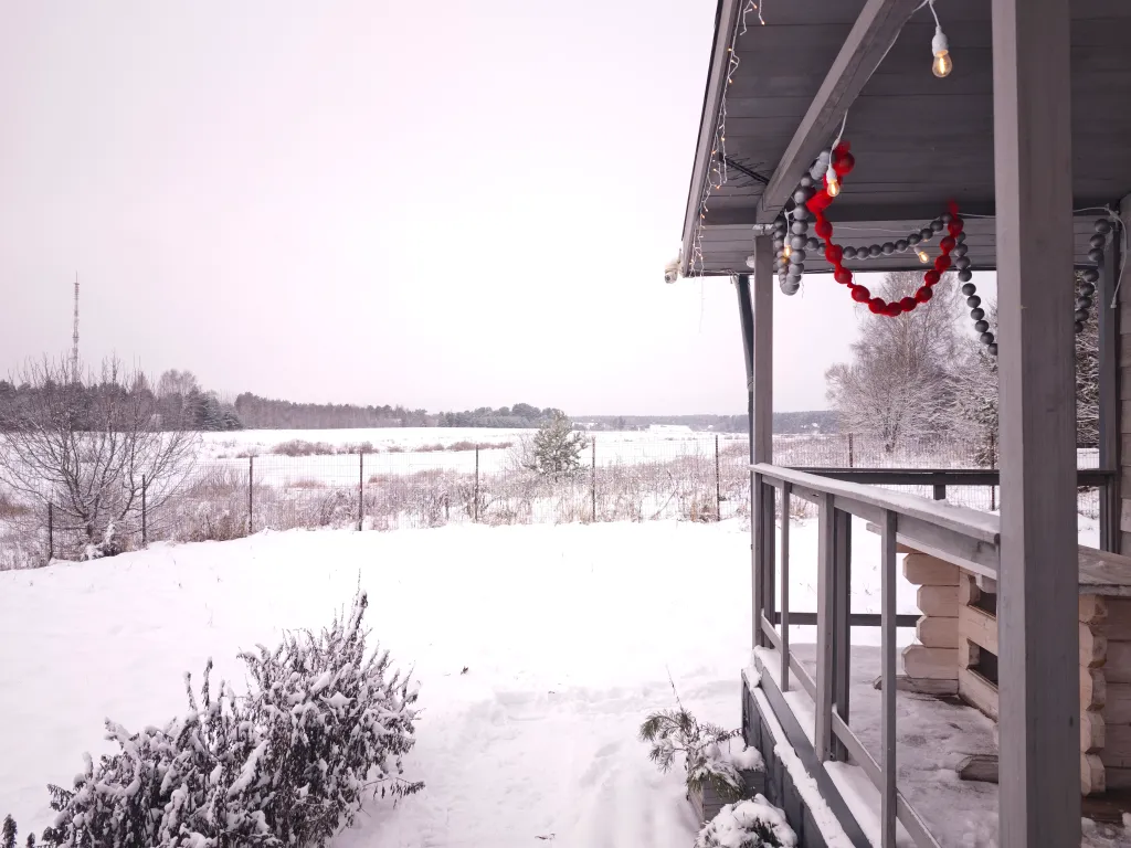 Коттедж Уютный домик на берегу реки — Тверь