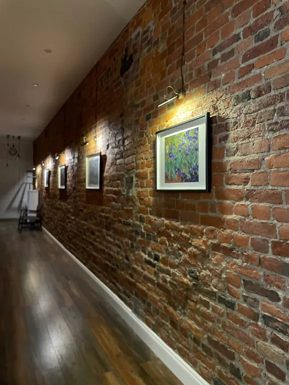 Квартира Уютная квартира-лофт с камином у Исаакия — Санкт-Петербург