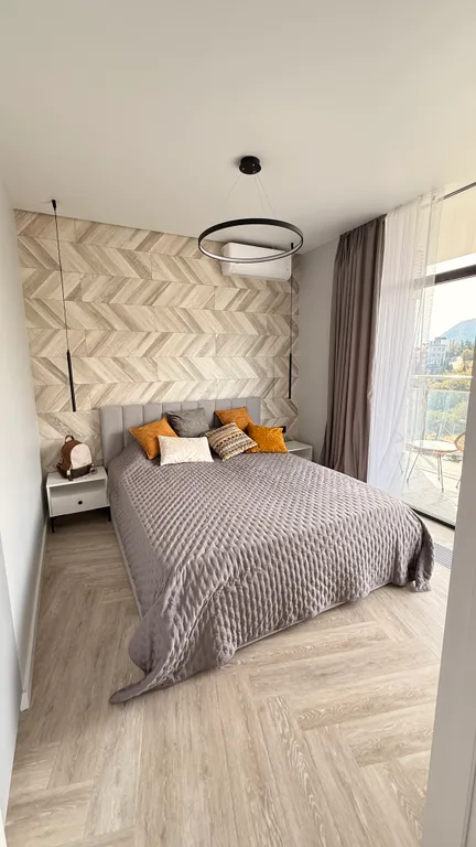 Однокомнатные апартаменты с видом на горы и море