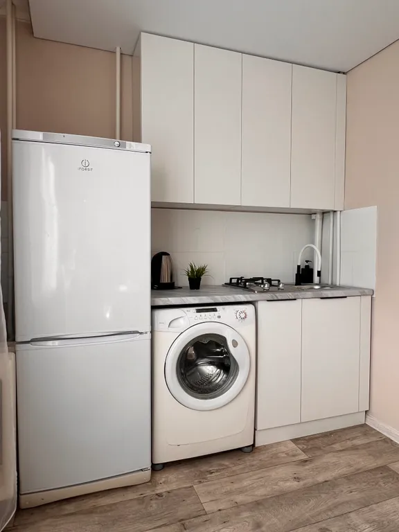 Электронный замок, центр, netflix + megogo