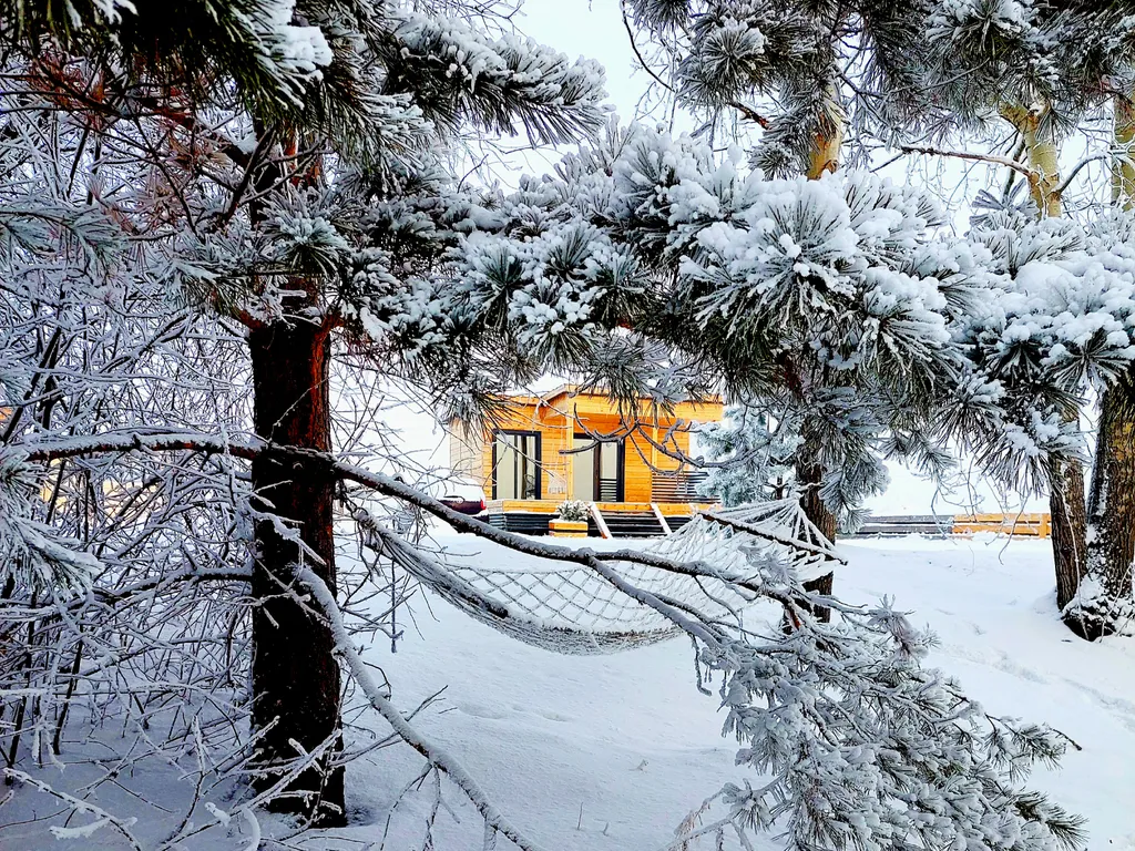 Коттедж Уютный домик с сауной на берегу Ангары рядом с городом — аренда посуточно в Иркутск