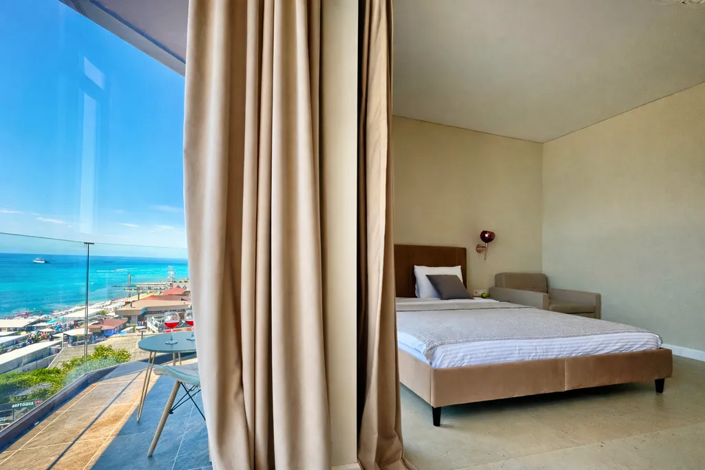 Квартира Люкс с видом на море и балконом — Лазаревское