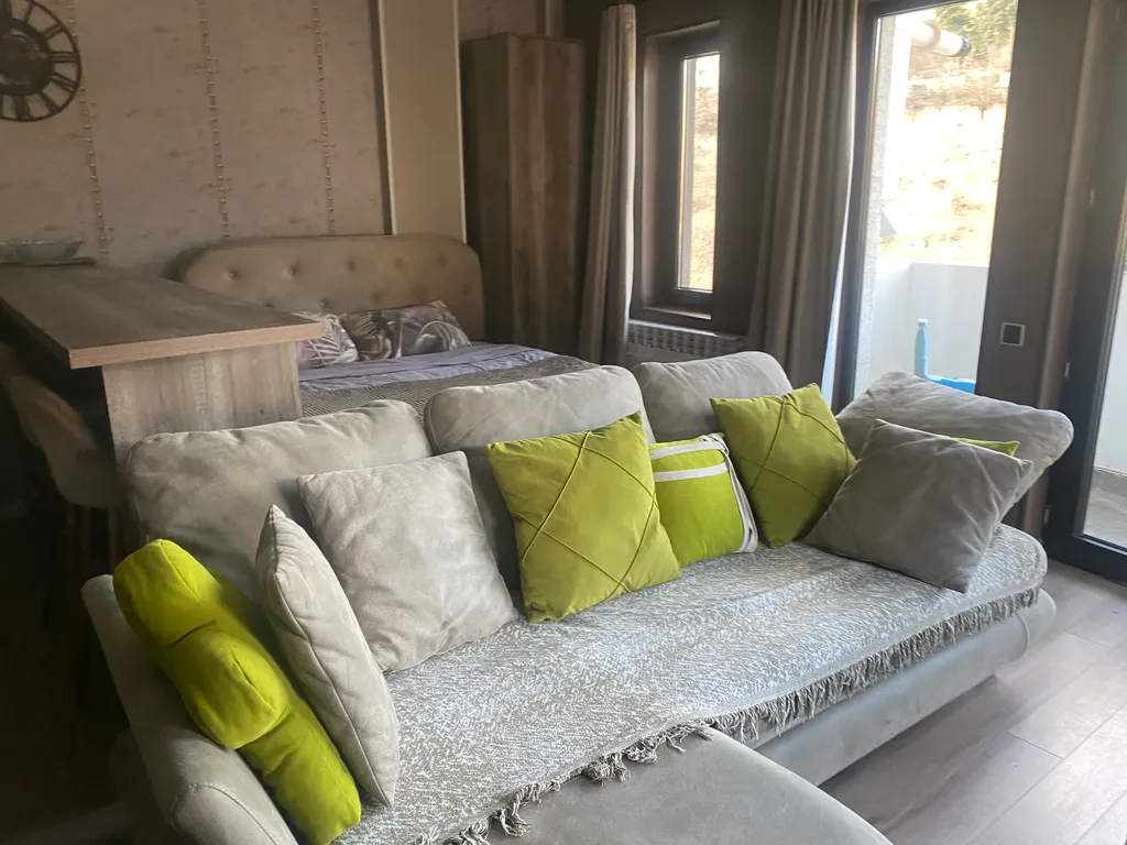 Квартира на 5 этаже с видом на горе