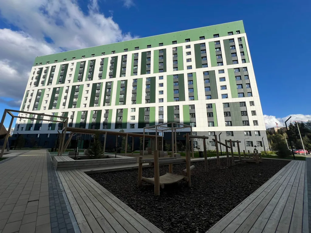 Студия в новом доме с новым ремонтом