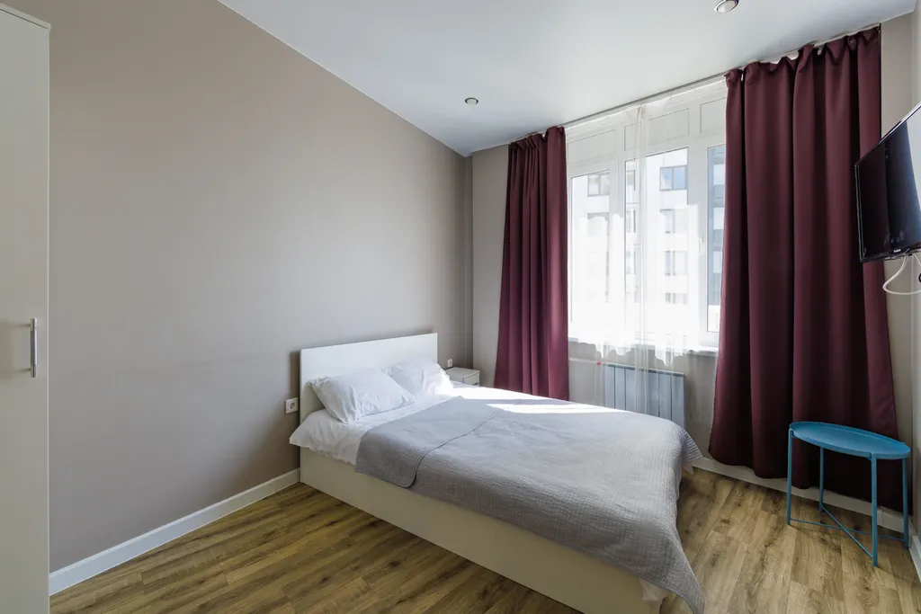 Квартира Квартира Апартамент, три изолированные спальни и кухня-гостиная — Екатеринбург