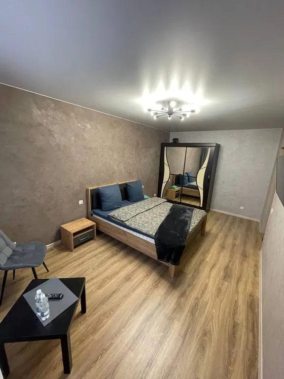 Красивая квартира в новом доме рядом с заездом в город