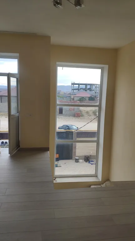 Уютный 2-этажный дом недалеко от моря до 9 гостей.