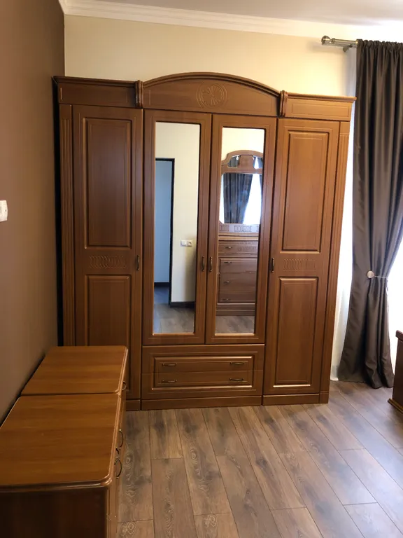 Уютная евро-трехкомнатная квартира с евроремонтом