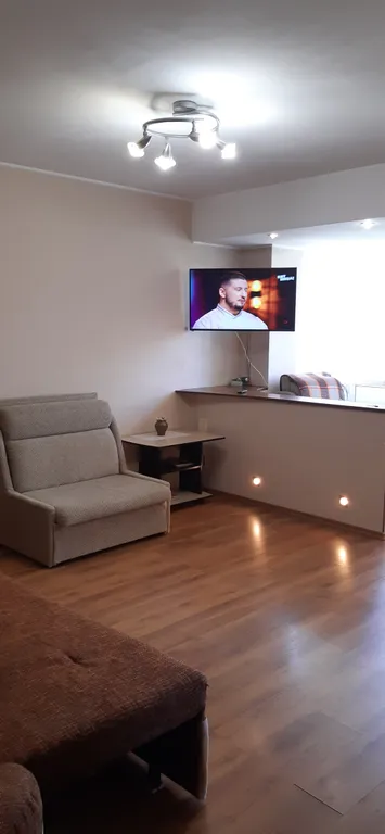 Студия на ялтинской