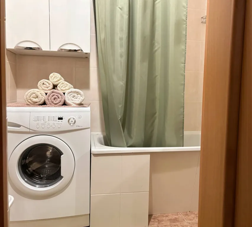 Двухкомнатная с видом на горы