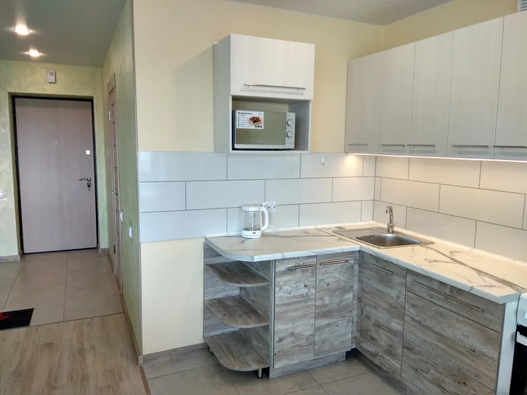 Студия с видом на реку