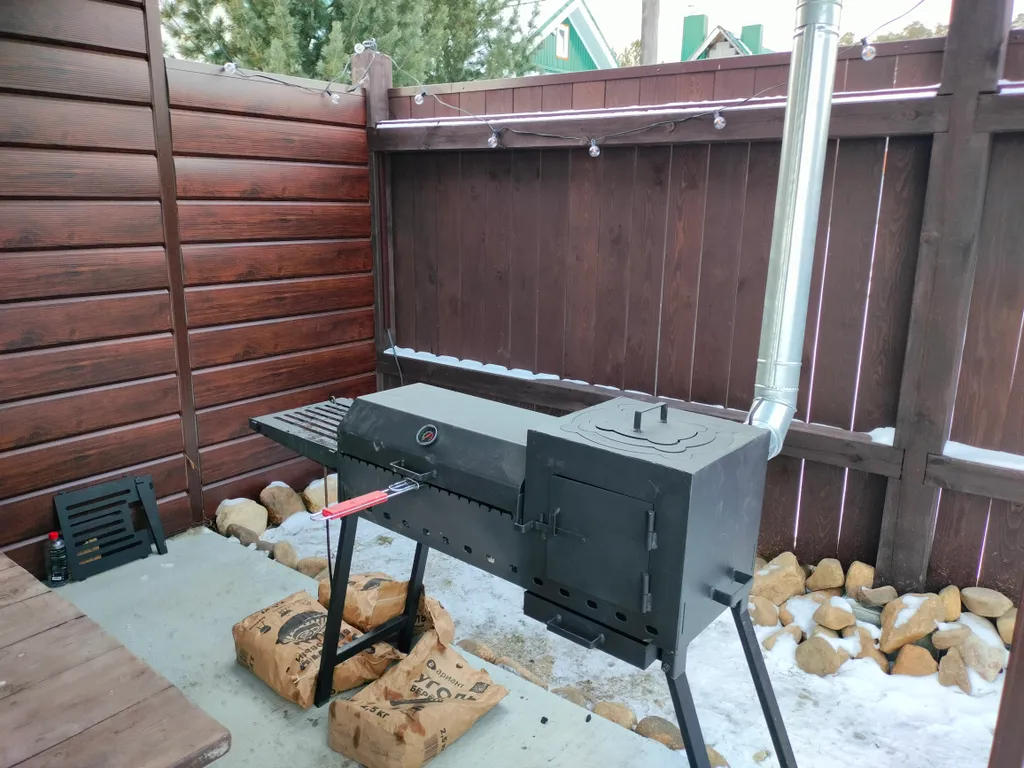 Дом для гостей в курортной зоне с мангальной зоной и парковкой