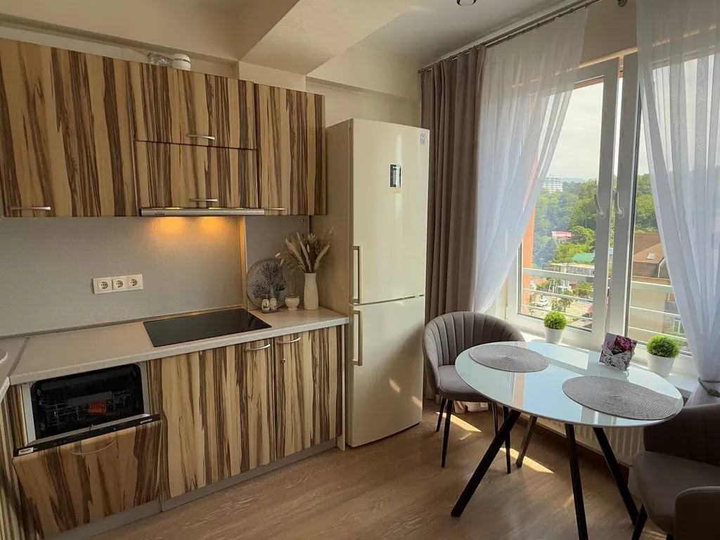 Просторная студия Восход для всей семьи с видом на море