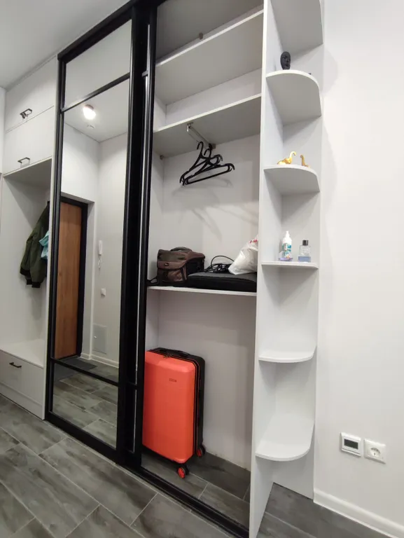 Квартира-студия у моря с видом на горы