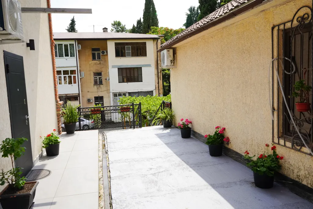 Квартира 1-комнатная Квартира — Сухум