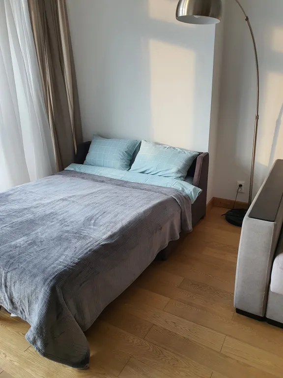 Апартаменты в центре города с прекрасным видом на золотой мост