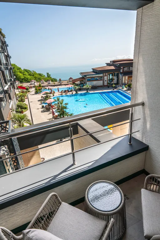 Апартамент в вип корпусе с видом на море