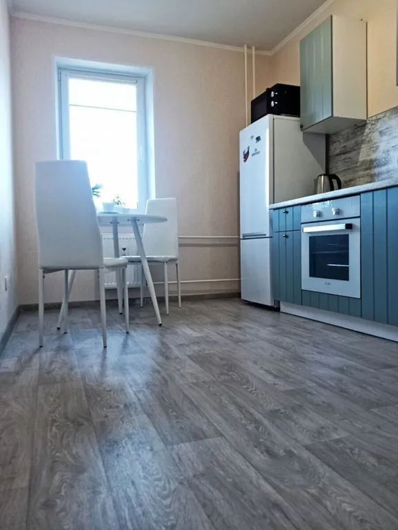 Комфортная квартира на улице Aдмирaлa Ушaкoвa , Кировский район