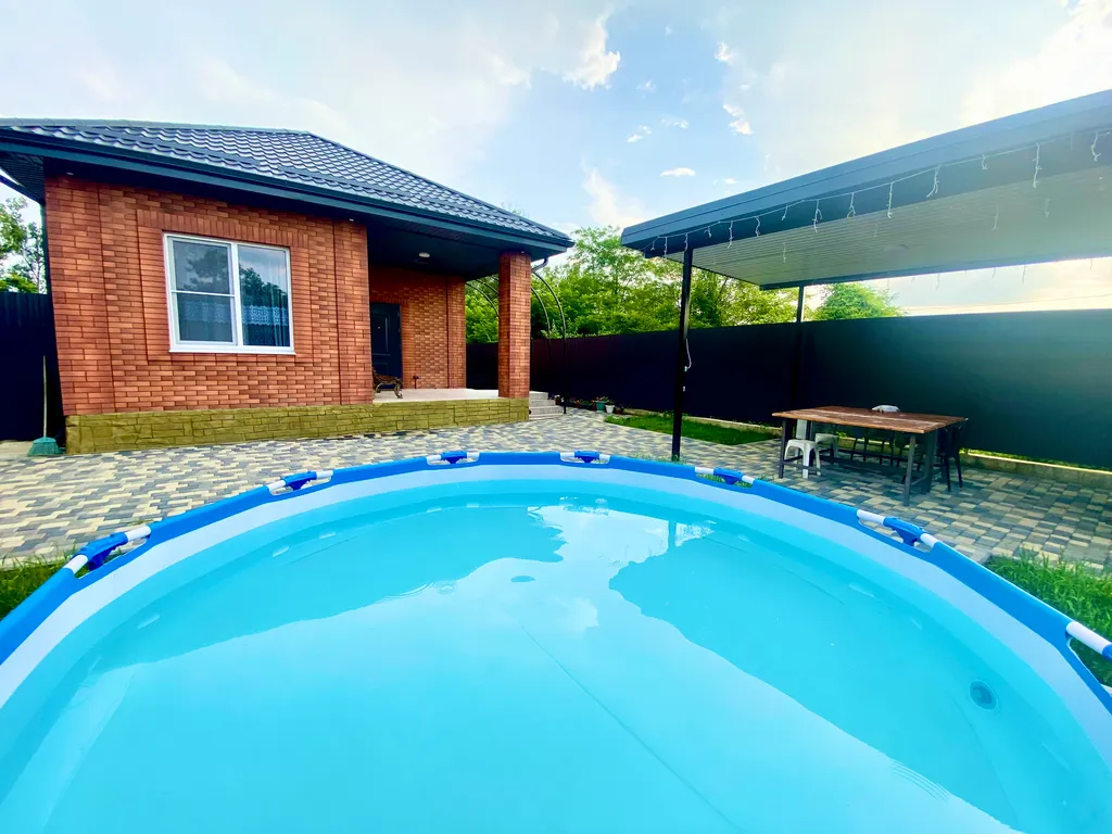 Коттедж 2-комнатный Дом — аренда посуточно в Майкоп