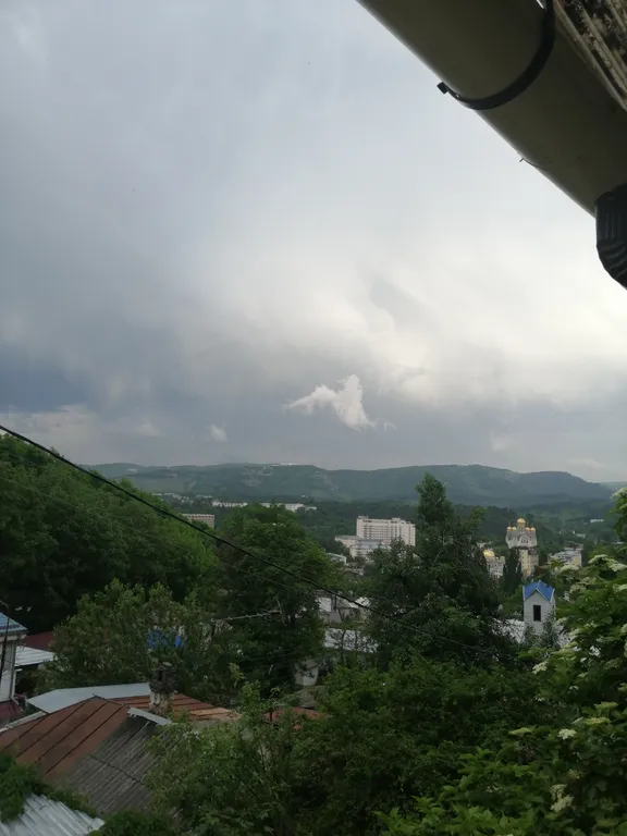 Коттедж Дом в тихом живописном месте — Кисловодск