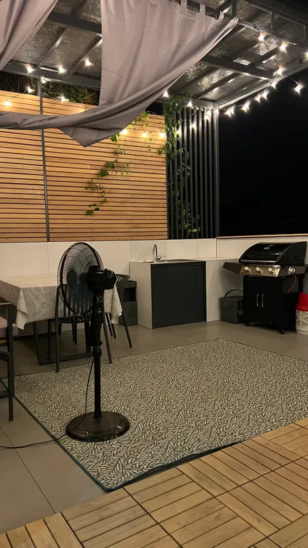 Таунхаус с сауной и бассейном в 500 метрах от моря