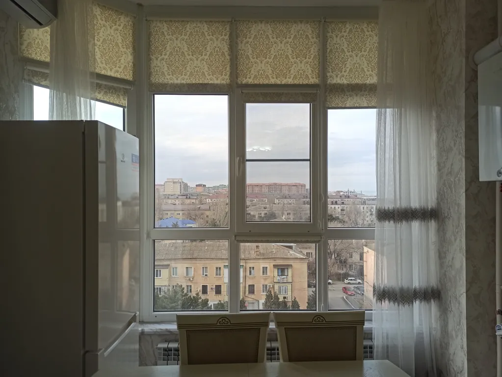 Уютная квартира в центре города, с видом на море