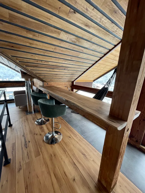 4-комнатная Квартира