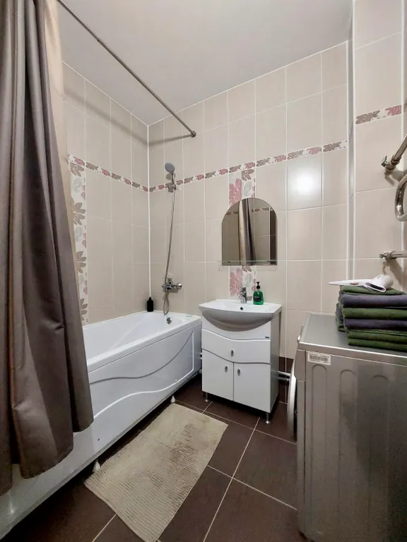 Трёхкомнатная квартира возле метро