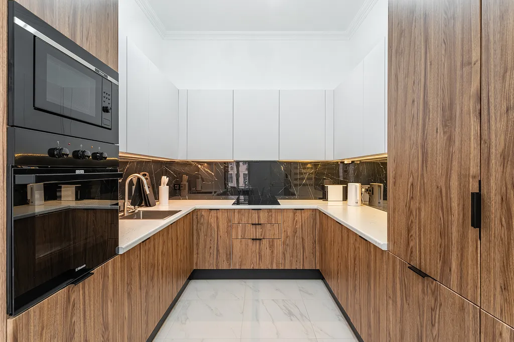 Просторная трёхкомнатная квартира в самом центре