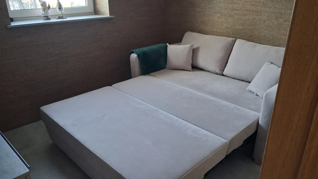 Современный дом на берегу озера в национальном парке Браславские озера