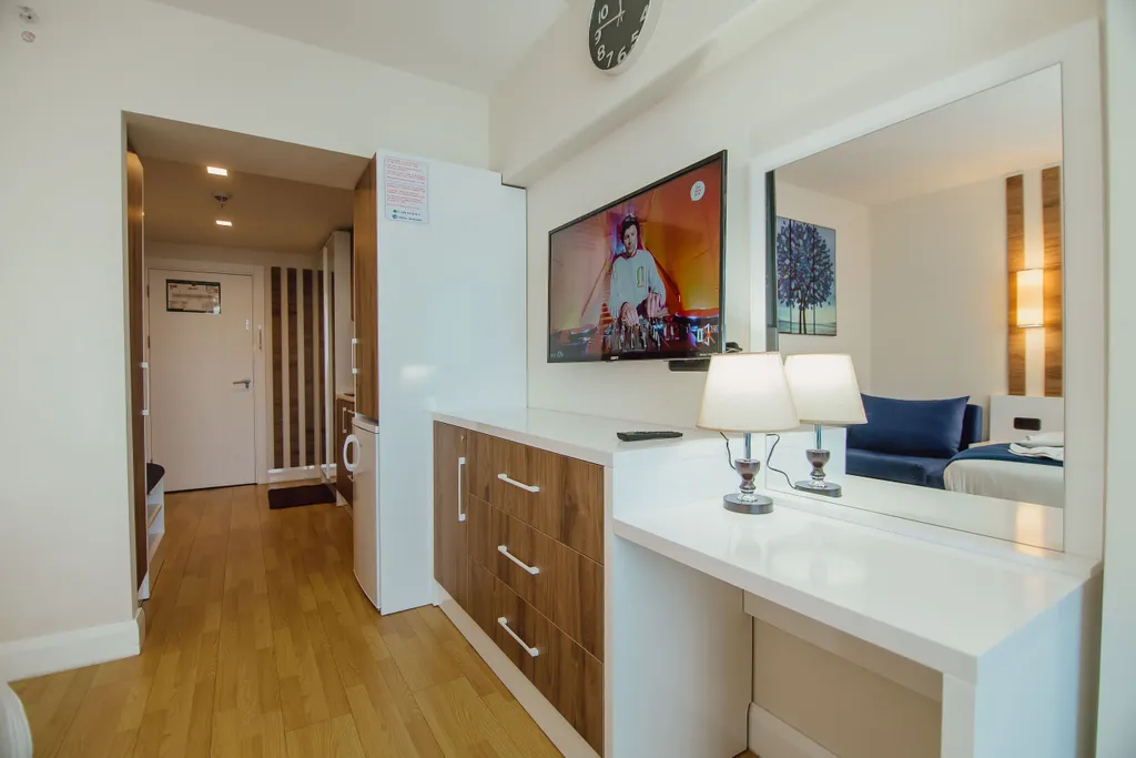 Студия с видом на море