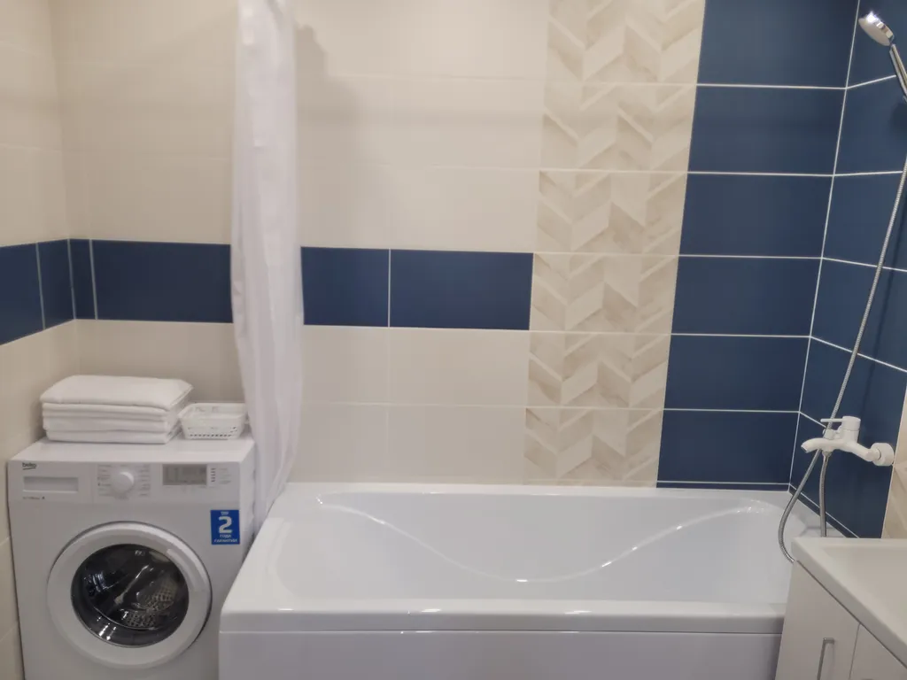 Современная студия возле вокзала