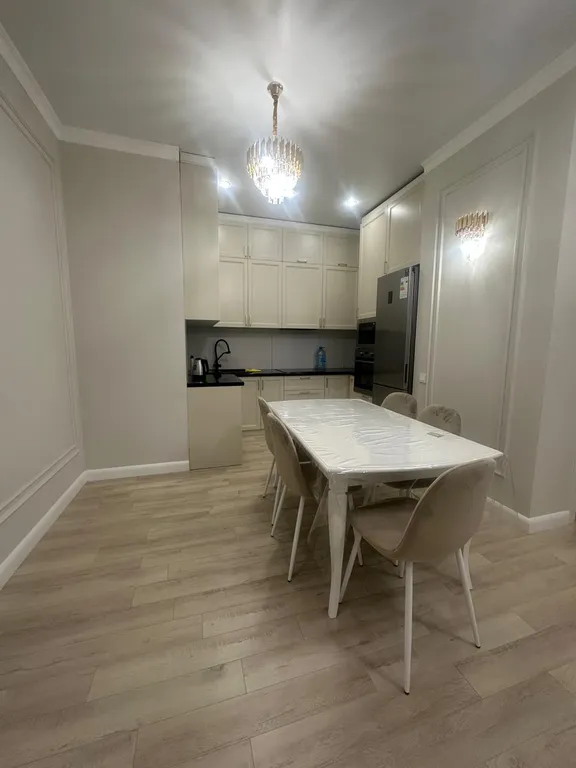 4-комнатная Квартира