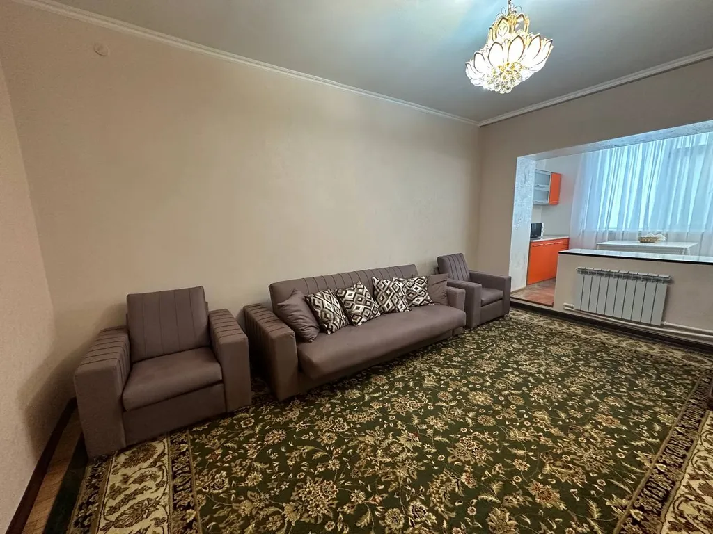 Уютная 2-комнатная и квартира не далёко от центра