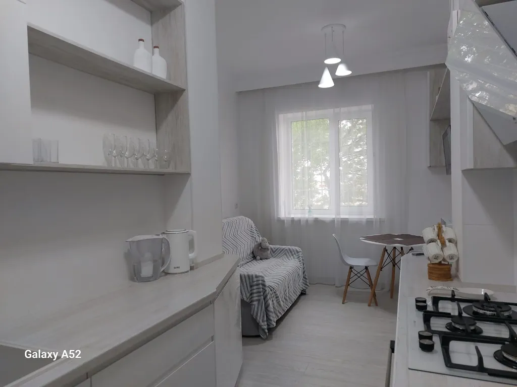 Квартира Романтическая белая нежность