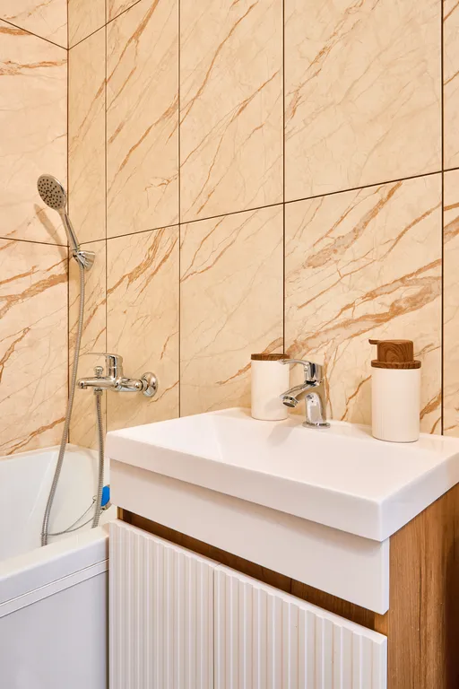 Современная квартира с большой кухней-гостиной на 6 гостей