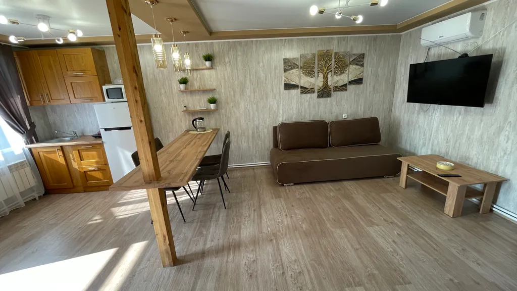 Новый таун хаус (студия), со всеми удобствами, рассчитан до 4 человек