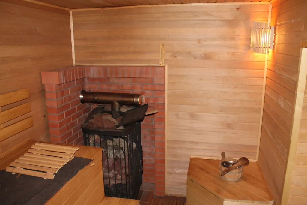 Гостевой дом Любятово в 3 километрах от центра, с баней на дровах