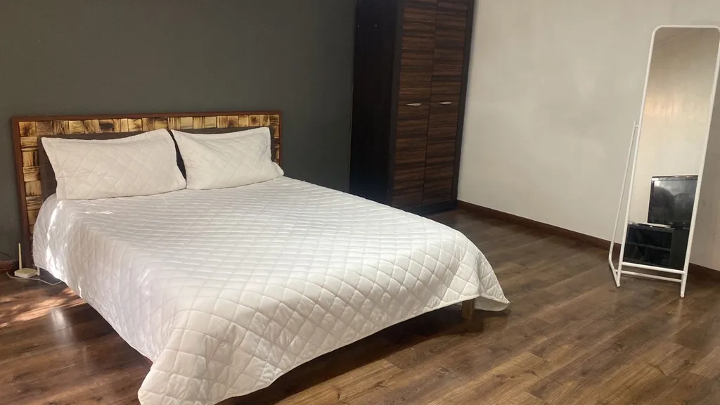 Квартира 1-комнатная Квартира — Калининград