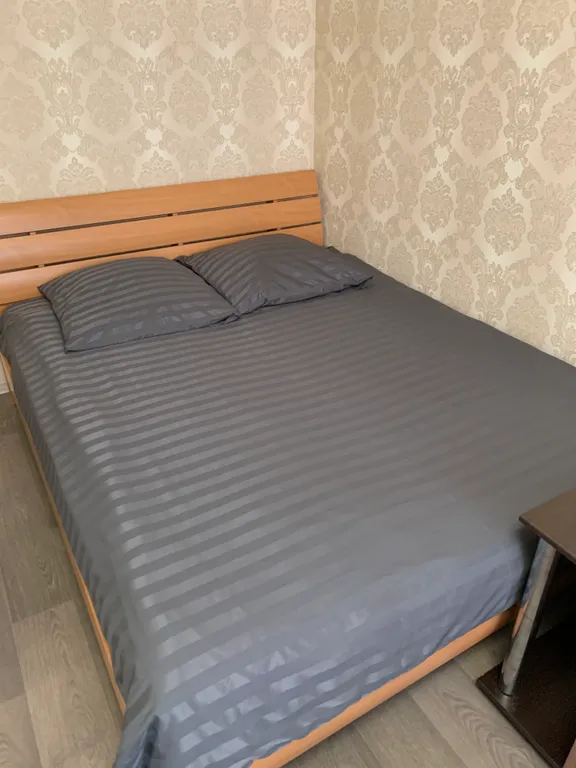 Шикарная однокомнатная квартира в 2-х минутах от остановки.