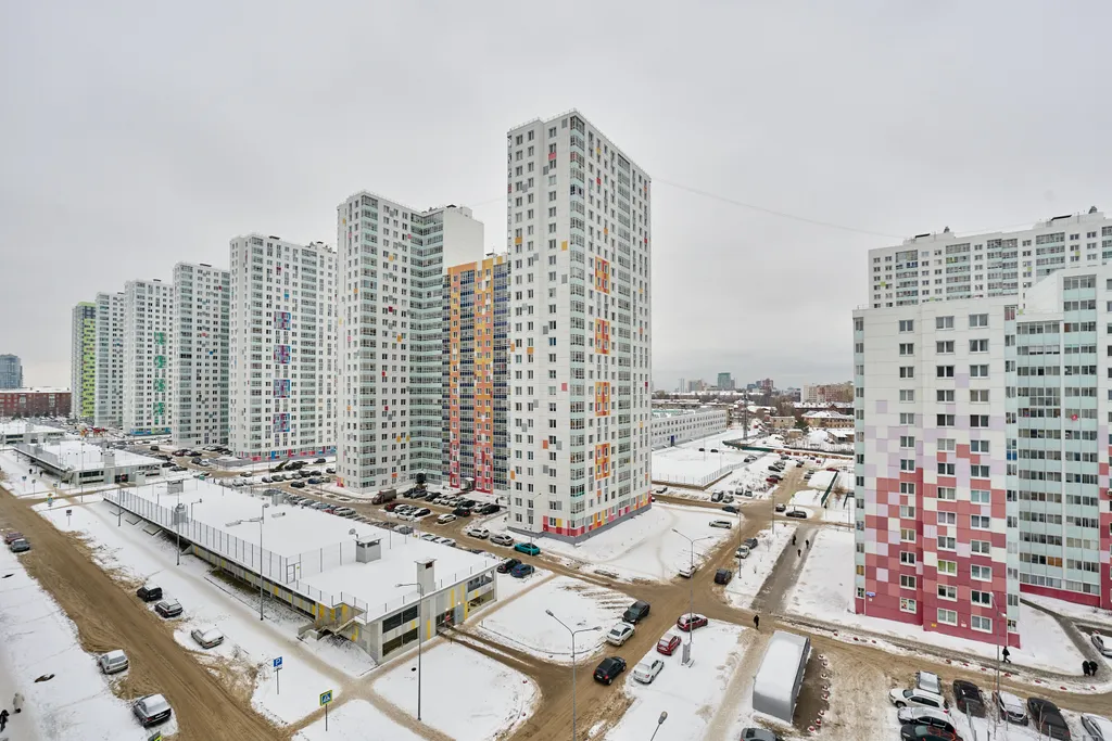 Уютная двухкомнатная квартира с отдельной кухней на 7 человек