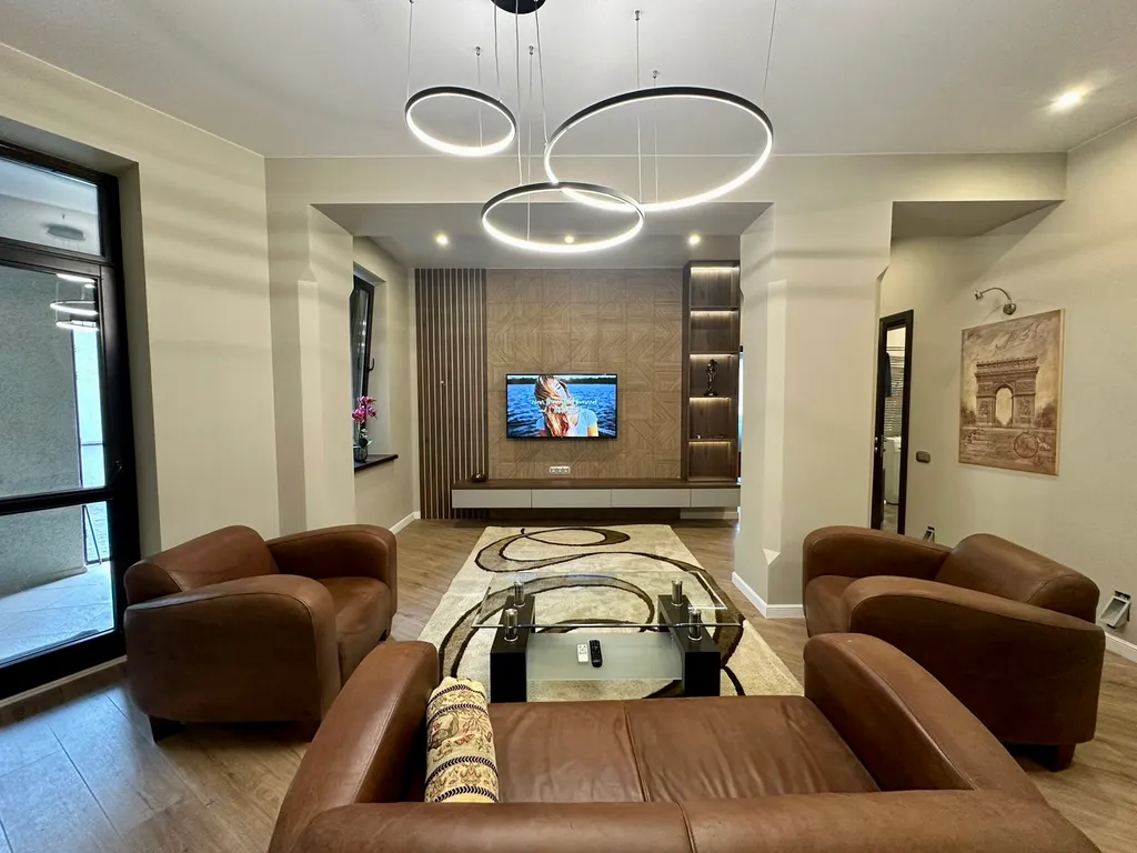 Комфортная 3-комнатная квартира в центре города — аренда посуточно в Светлогорск